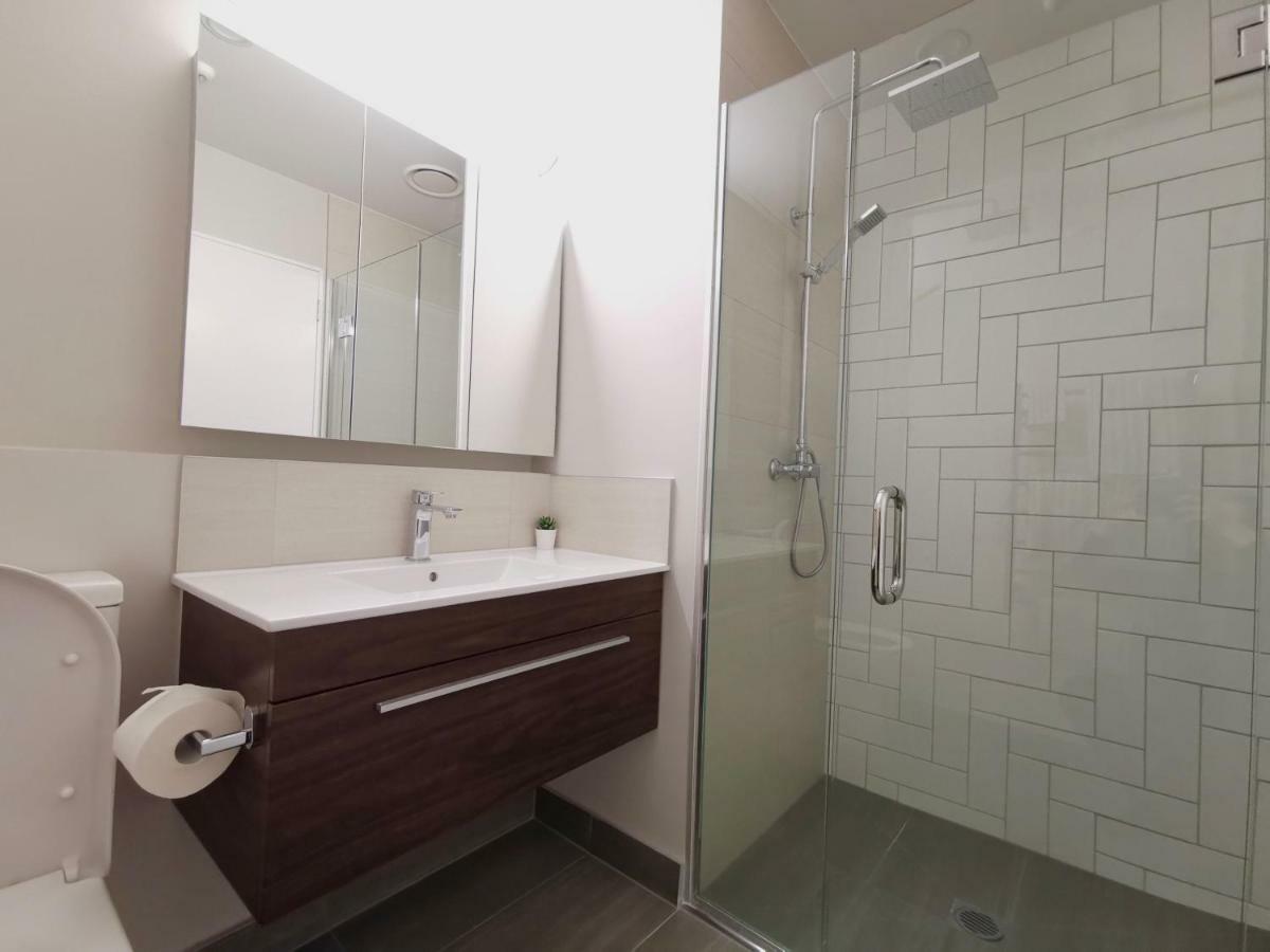 Two-Bedroom Penthouse オークランド エクステリア 写真
